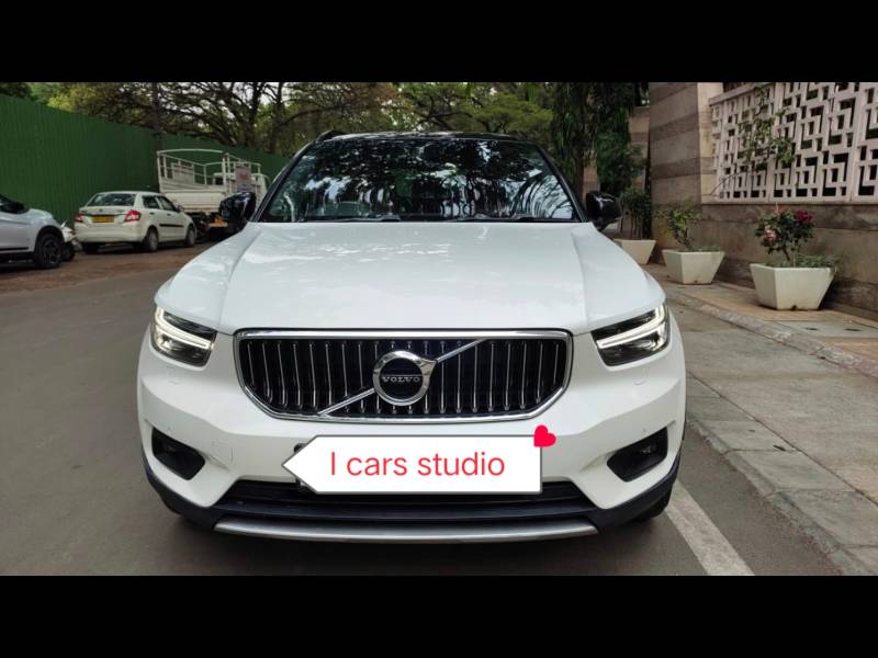 Volvo XC40 D4 R-Design