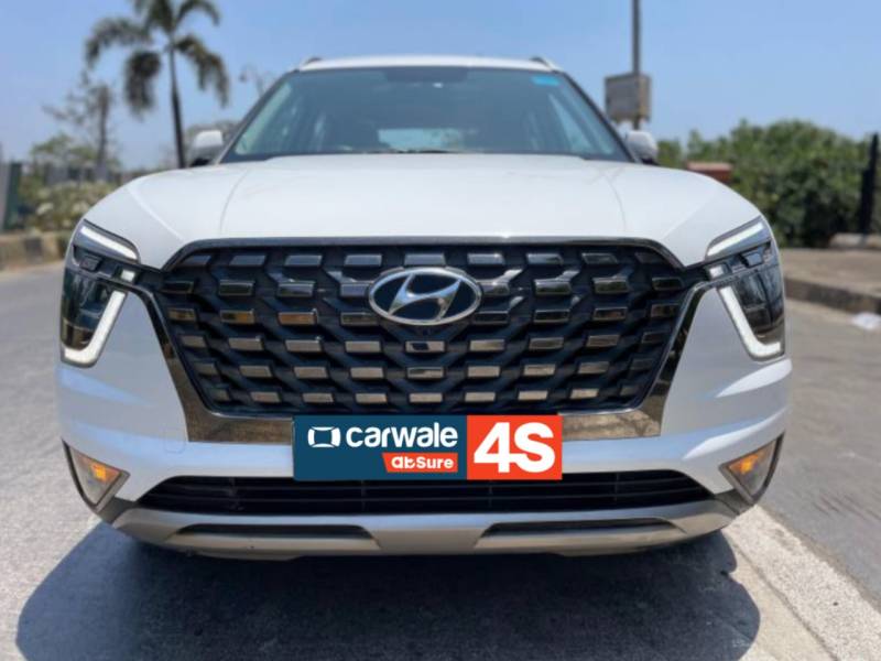 Hyundai Alcazar Platinum (O) 6 STR 2.0 Petrol AT