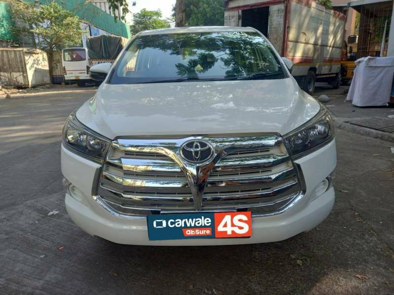 Toyota Innova Crysta 2.8 GX AT 8 STR