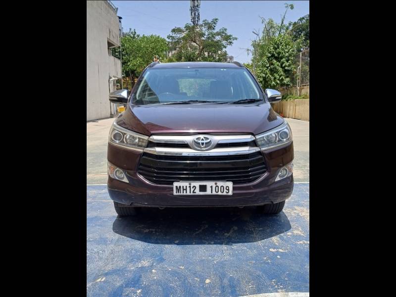 Toyota Innova Crysta 2.8 ZX AT 7 STR