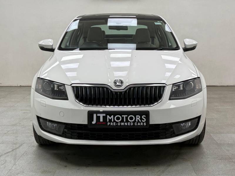 Skoda Octavia Style Plus 1.8 TSI AT (Petrol)