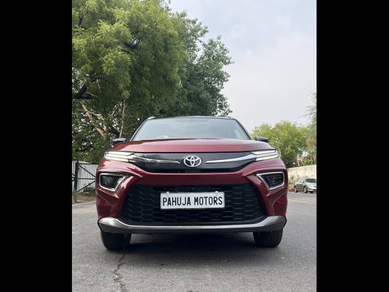 Toyota Urban Cruiser Hyryder V Hybrid