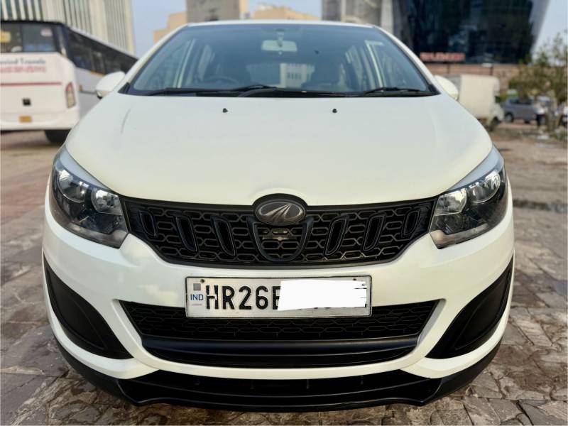 Mahindra Marazzo M4 7 STR