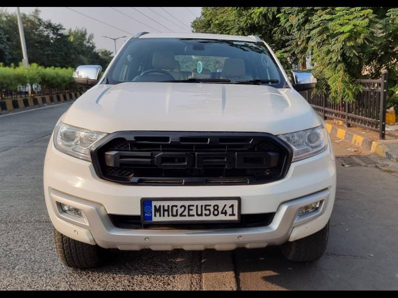 Ford Endeavour Titanium 3.2 4x4 AT
