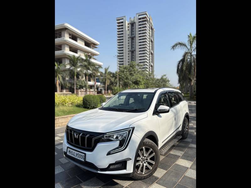 Mahindra XUV700 AX 7 Diesel  AT Luxury Pack 7 STR