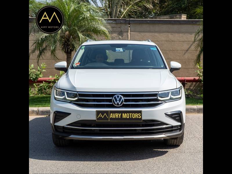 Volkswagen Tiguan Elegance 2.0 TSI DSG