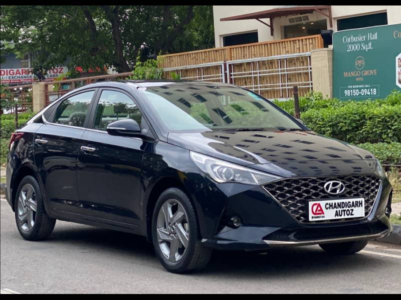 Hyundai Verna SX 1.5 MPi