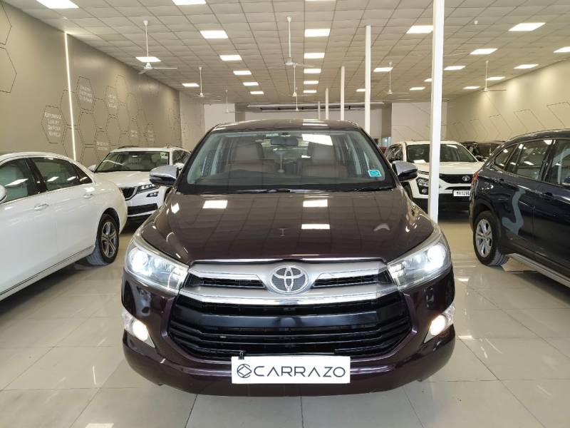 Toyota Innova Crysta 2.8 ZX AT 7 STR