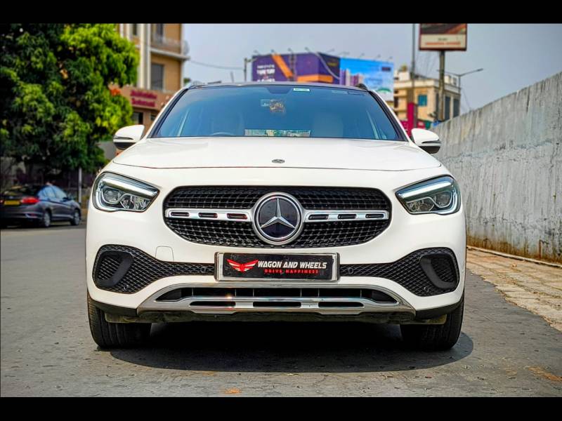 Mercedes Benz GLA Class 220d