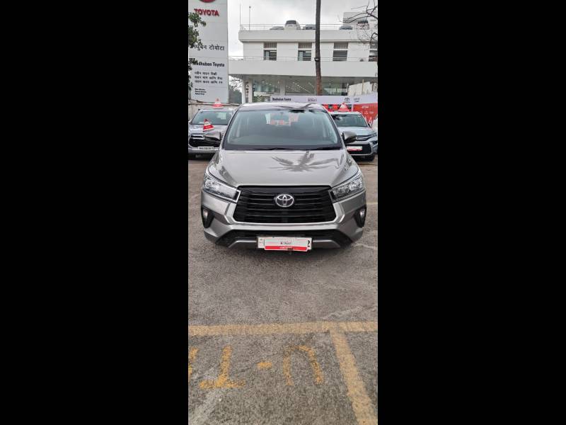 Toyota Innova Crysta 2.4 GX AT 7 STR