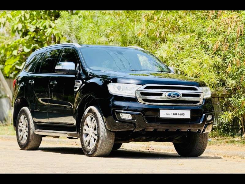 Ford Endeavour Trend 3.2 4x4 AT