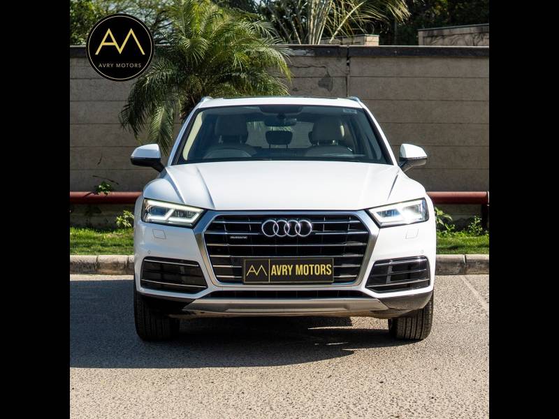 Audi Q5 40 TDI Premium Plus