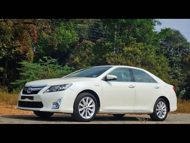 Toyota Camry Hybrid