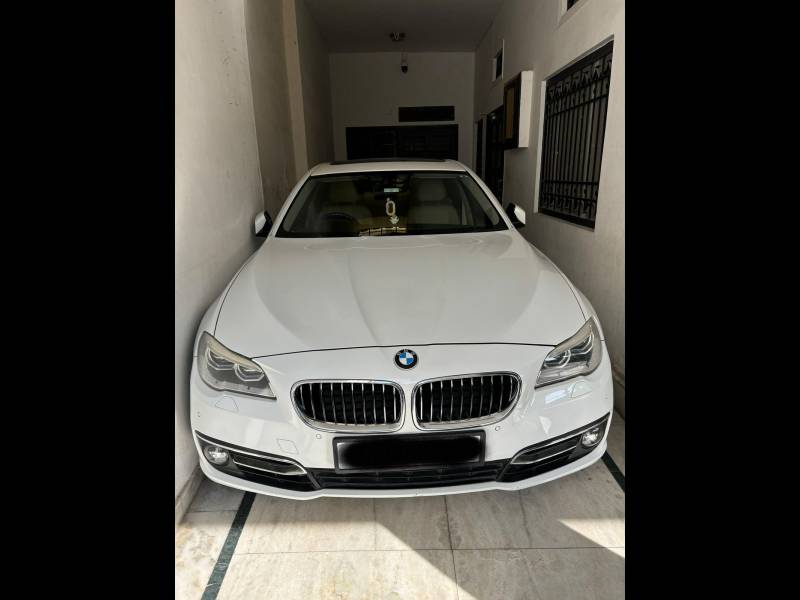 BMW 5 Series 520d Luxury Line