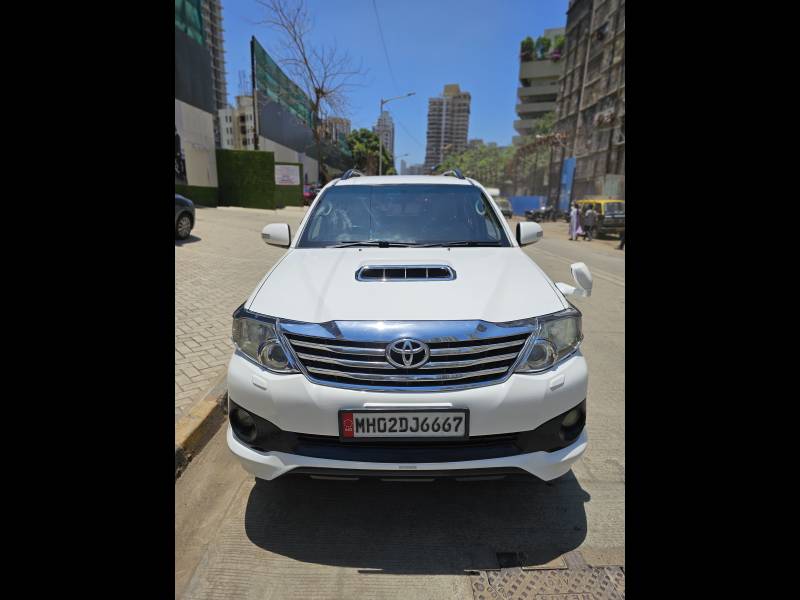 Toyota Fortuner 3.0 4X2 MT