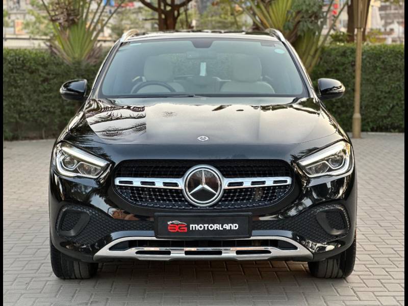 Mercedes Benz GLA Class 200