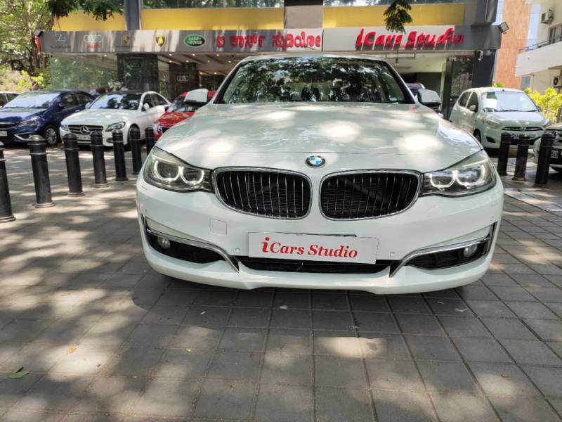 BMW 3 Series GT 320d Luxury Line