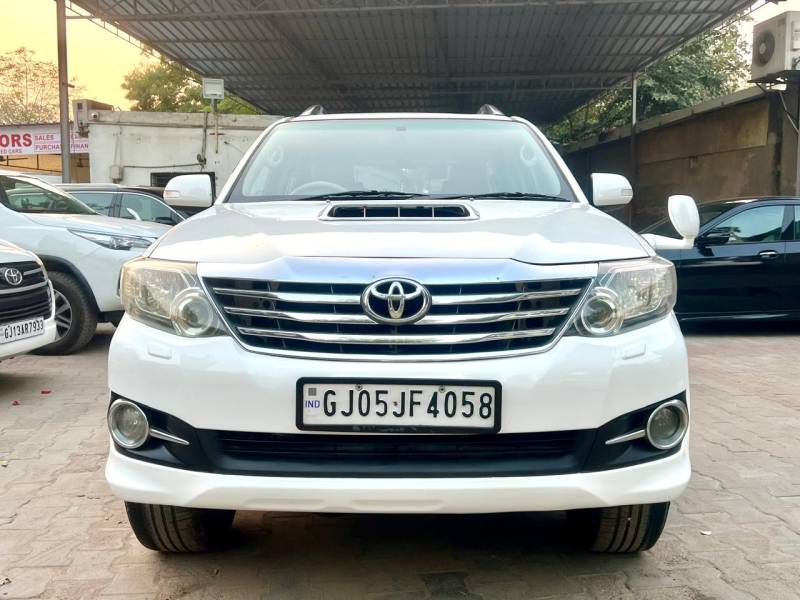 Toyota Fortuner 3.0 4X2 MT