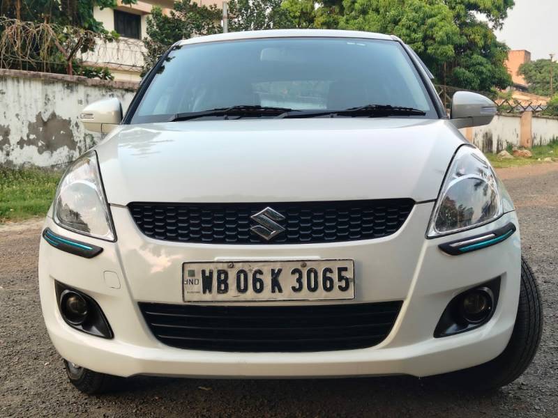 Maruti Suzuki Swift VXi
