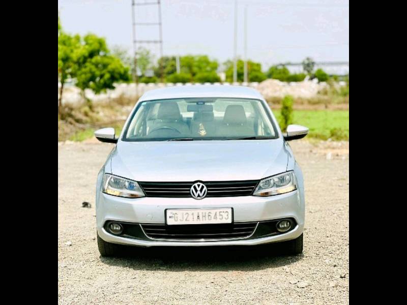 Volkswagen Jetta 2.0L CR TDI (MT) Comfortline
