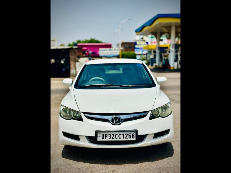 Honda Civic 1.8V MT