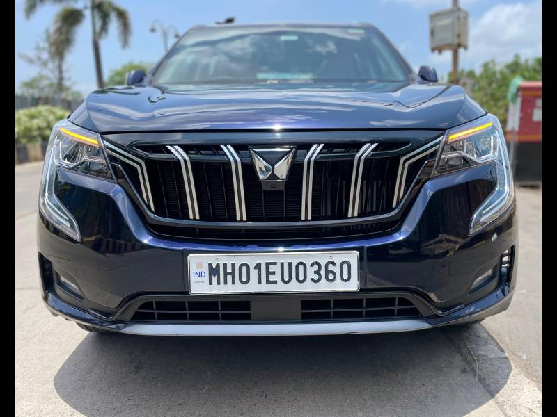 Mahindra XUV700 AX 7 Luxury Pack Diesel MT 7 STR