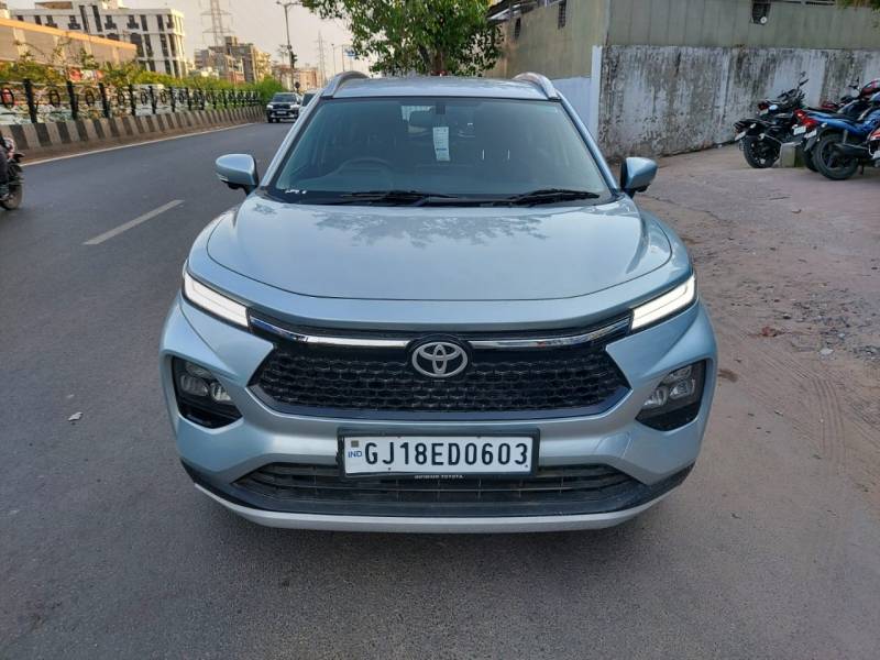Toyota Urban Cruiser Taisor V 1.0 Petrol AT Dual Tone