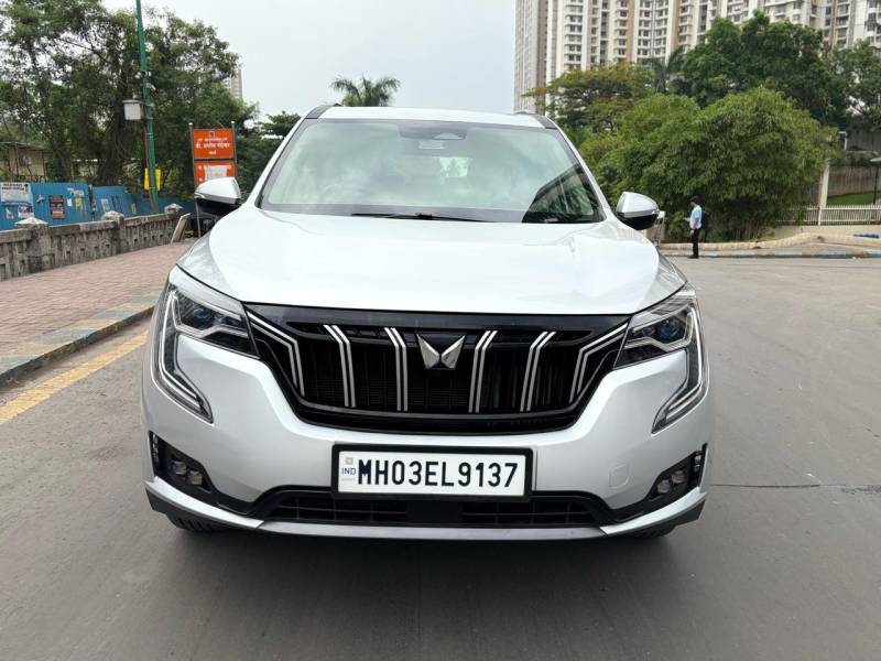 Mahindra XUV700 AX 7 Diesel AT 7 STR