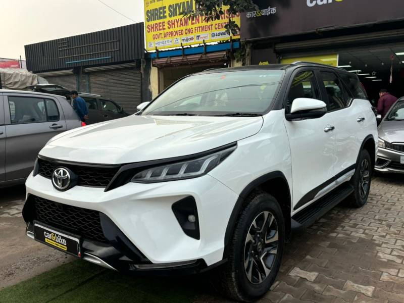 Toyota Fortuner 2.8 4x2 AT