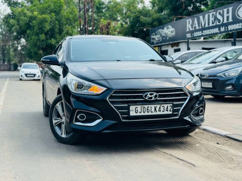 Hyundai Verna SX (O) 1.6 CRDi  AT