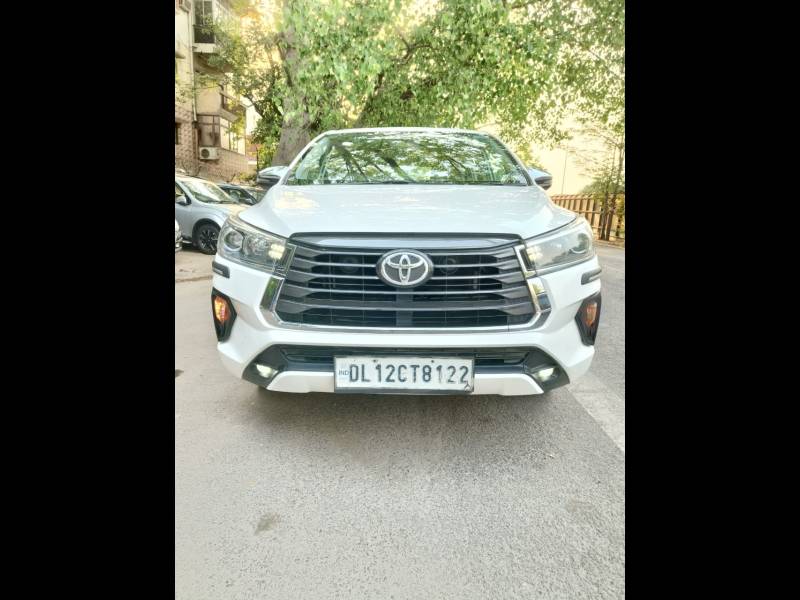 Toyota Innova Crysta 2.7 ZX AT 7 STR