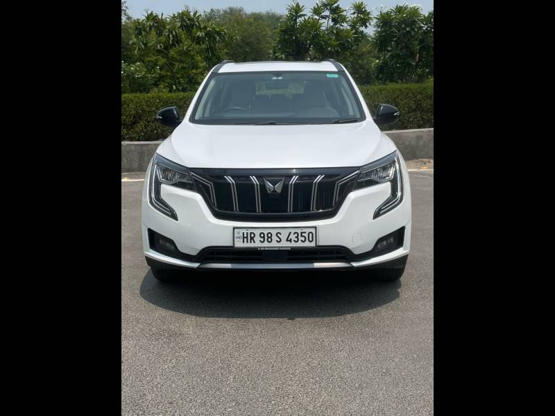 Mahindra XUV700 AX 5 Petrol MT 7 STR