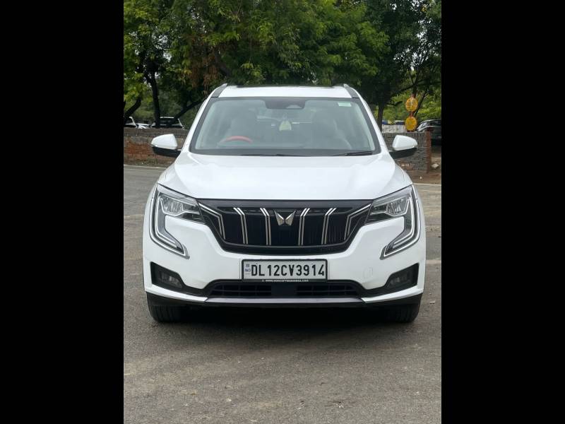 Mahindra XUV700 AX 7 Diesel AT 7 STR