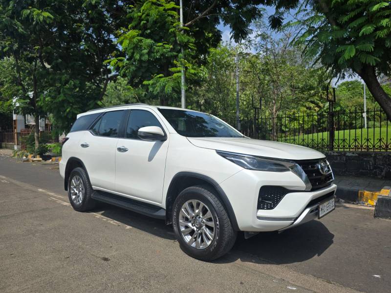 Toyota Fortuner 4X4 AT 2.8 Diesel
