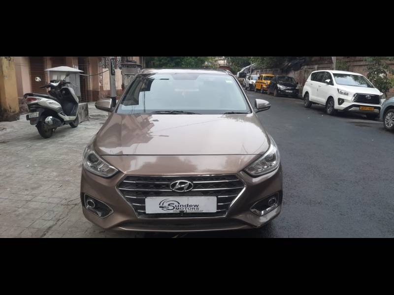 Hyundai Verna SX (O)1.6 VTVT