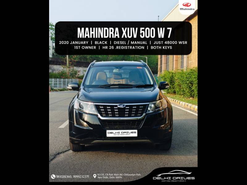 Mahindra XUV500 W7