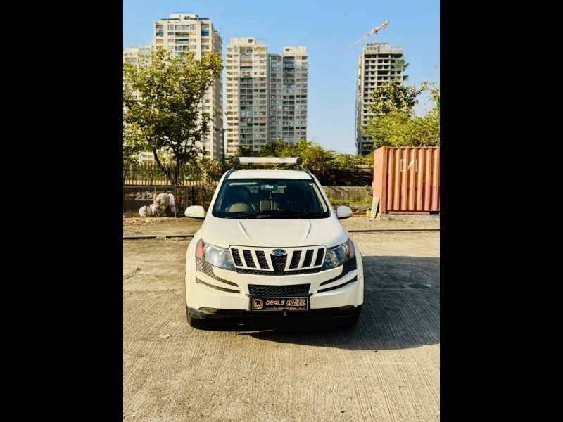 Mahindra XUV500 W8 FWD