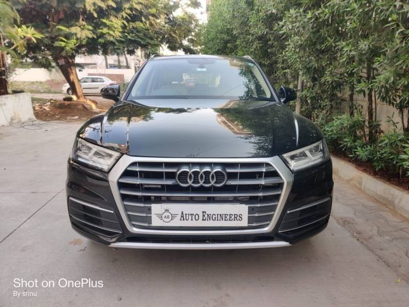 Audi Q5 40 TDI Premium Plus