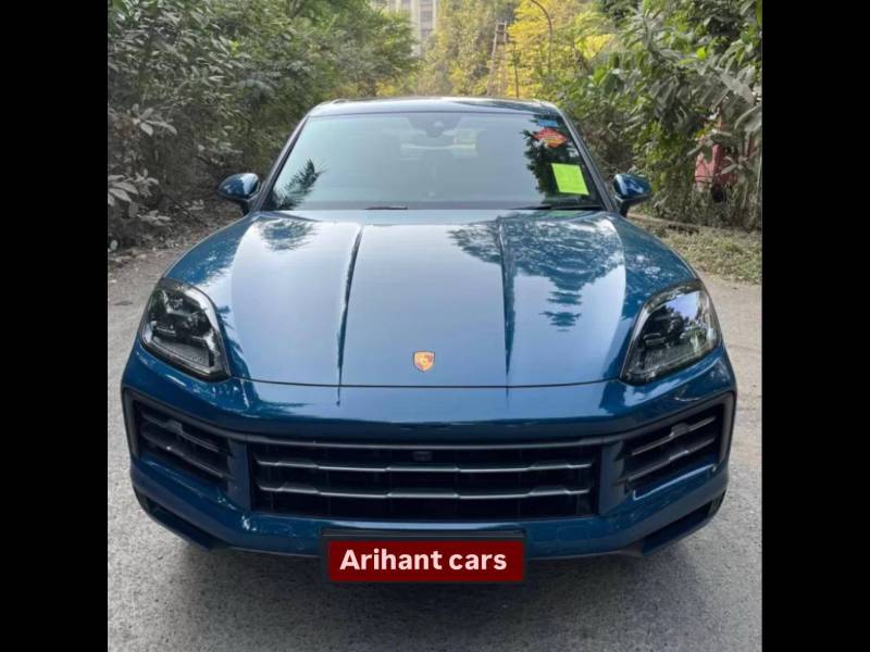 Porsche Cayenne Base