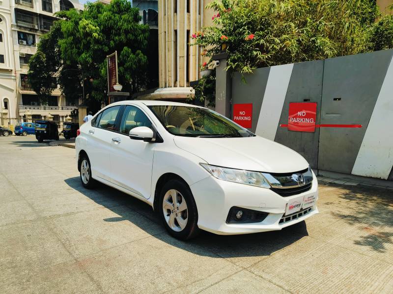 Honda City 1.5 V MT