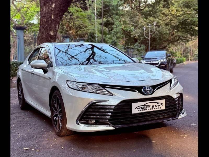 Toyota Camry Hybrid