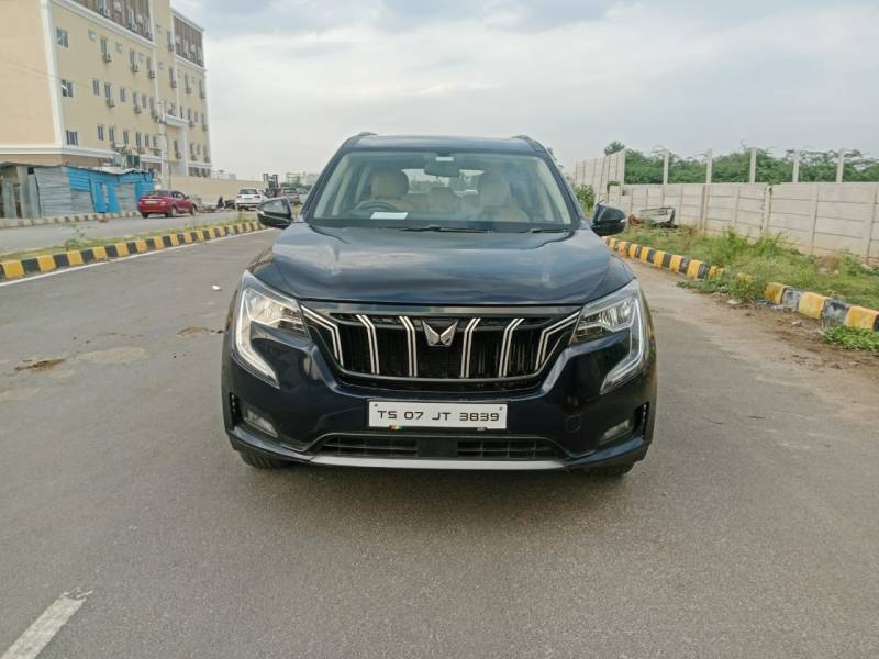 Mahindra XUV700 AX 5 Diesel AT 7 STR