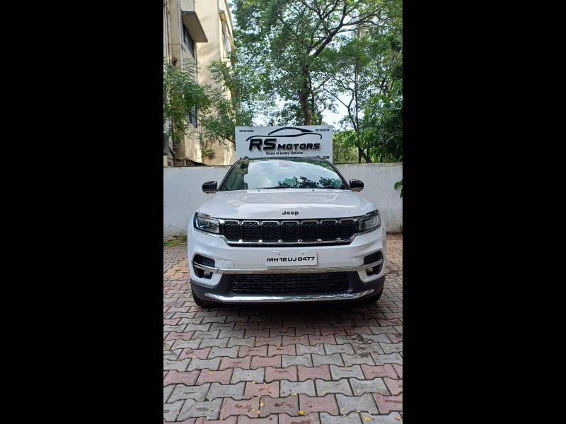 Jeep Meridian Limited (O) 4X2 AT