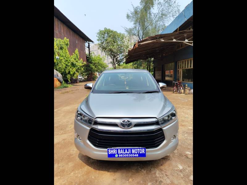 Toyota Innova Crysta 2.4 ZX 7 STR