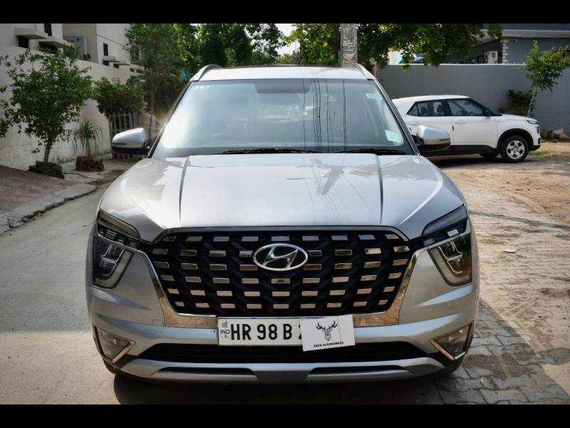 Hyundai Alcazar Prestige (O) 6 STR 2.0 Petrol AT