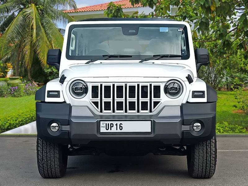 Mahindra Thar Roxx AX7 L Petrol AT 2WD