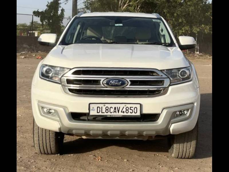 Ford Endeavour Trend 2.2 4x2 AT
