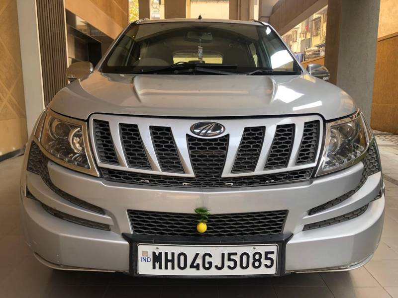 Mahindra XUV500 W4 FWD