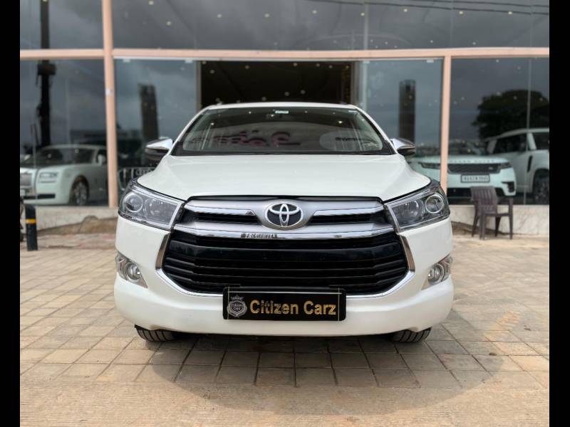 Toyota Innova Crysta 2.4 ZX 7 STR
