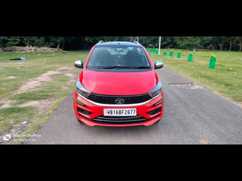 Tata Tiago Revotron XE